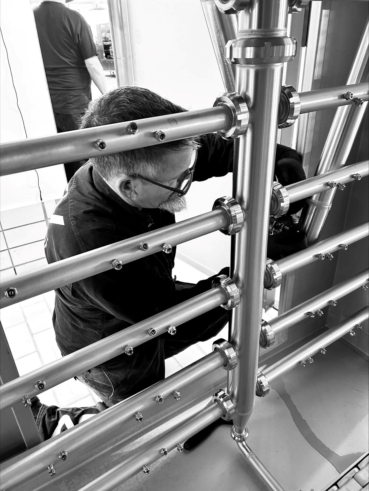 Plant in operation at a customer with operators.