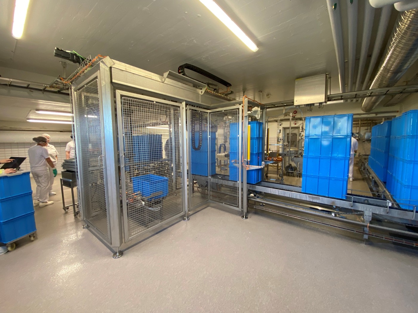 Plant in daily operation, kept running by HSV Service.